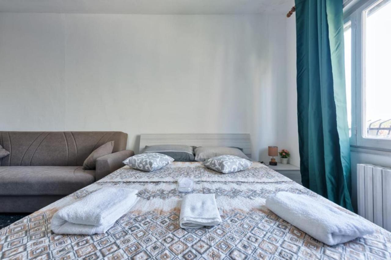 Venice H&s Private With Ac Guest house Mestre